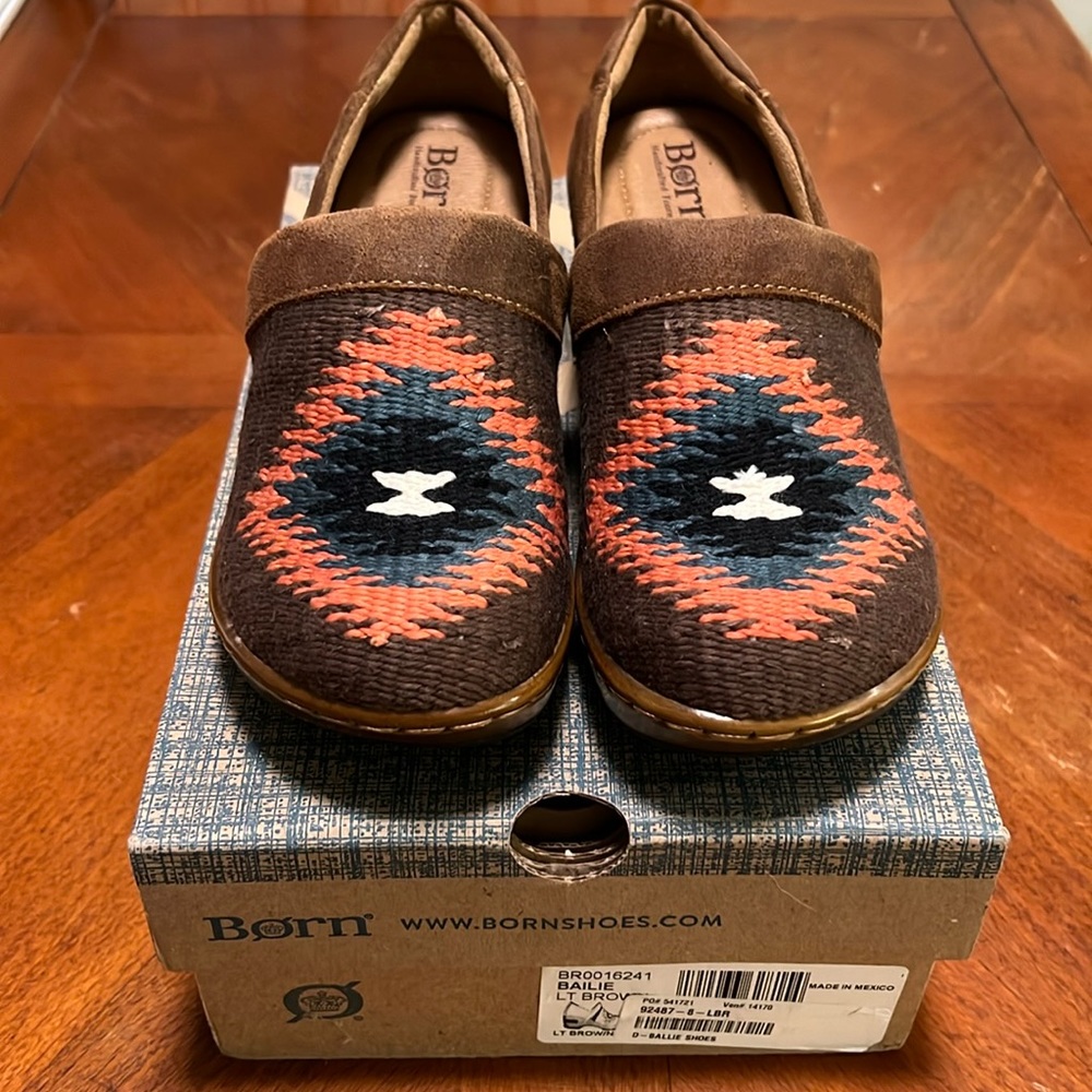 Women’s Born Shoes - Bailie Light Brown Clogs - Size 8